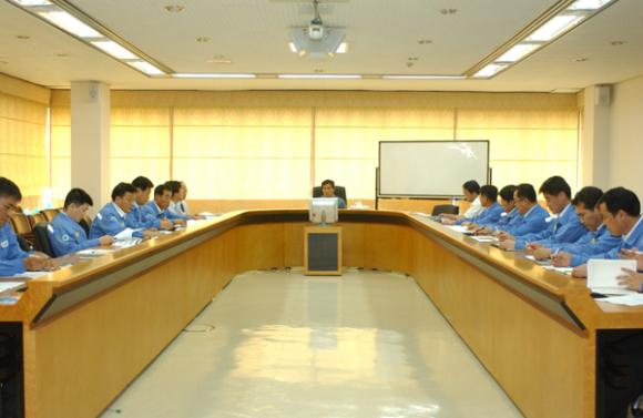 POSCO 종합로재 전문 계열 회사인 ㈜포스렉(사장 이상영)은 각 부문 및 본부별 8월 Council을 개최하였다.