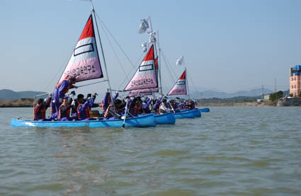 포스렉(사장 황원철)이 전사원을 대상으로 한 선진의식함양 프로그램을 11월 27일부터 내년 4월 9일까지 경주온천관광호텔에서 실시한다.