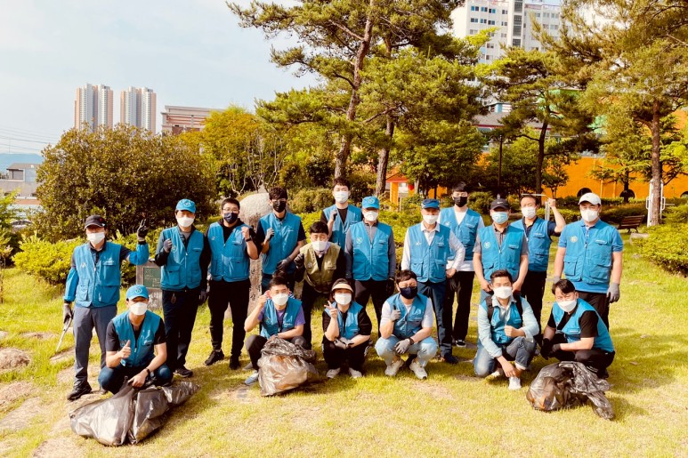 광양시 도심 가꾸기 활동 모습