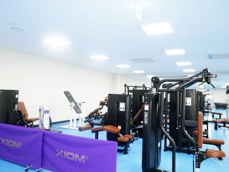 복지동 내부에 있는 헬스장의 모습